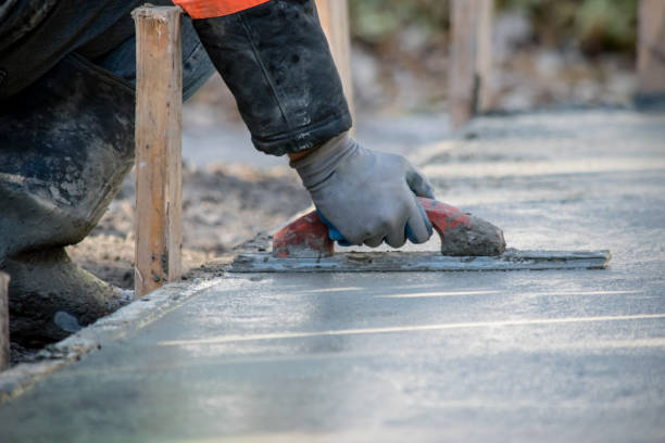 Best Commercial Concrete Services in Kalkaska, MI